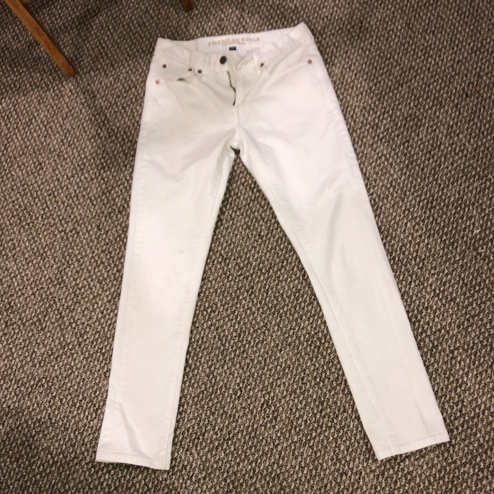 28x30 AE White Skinny Jeans (Flex)